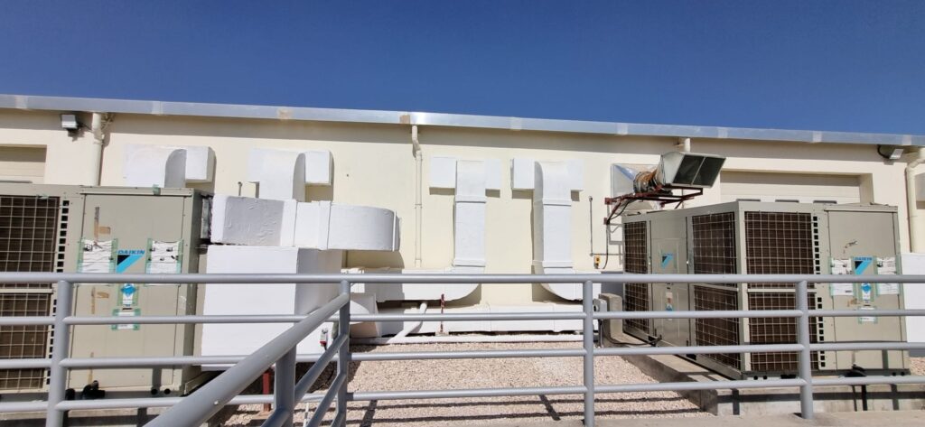 HVAC Service in UAE – Reliable HVAC Maintenance by Compass FM